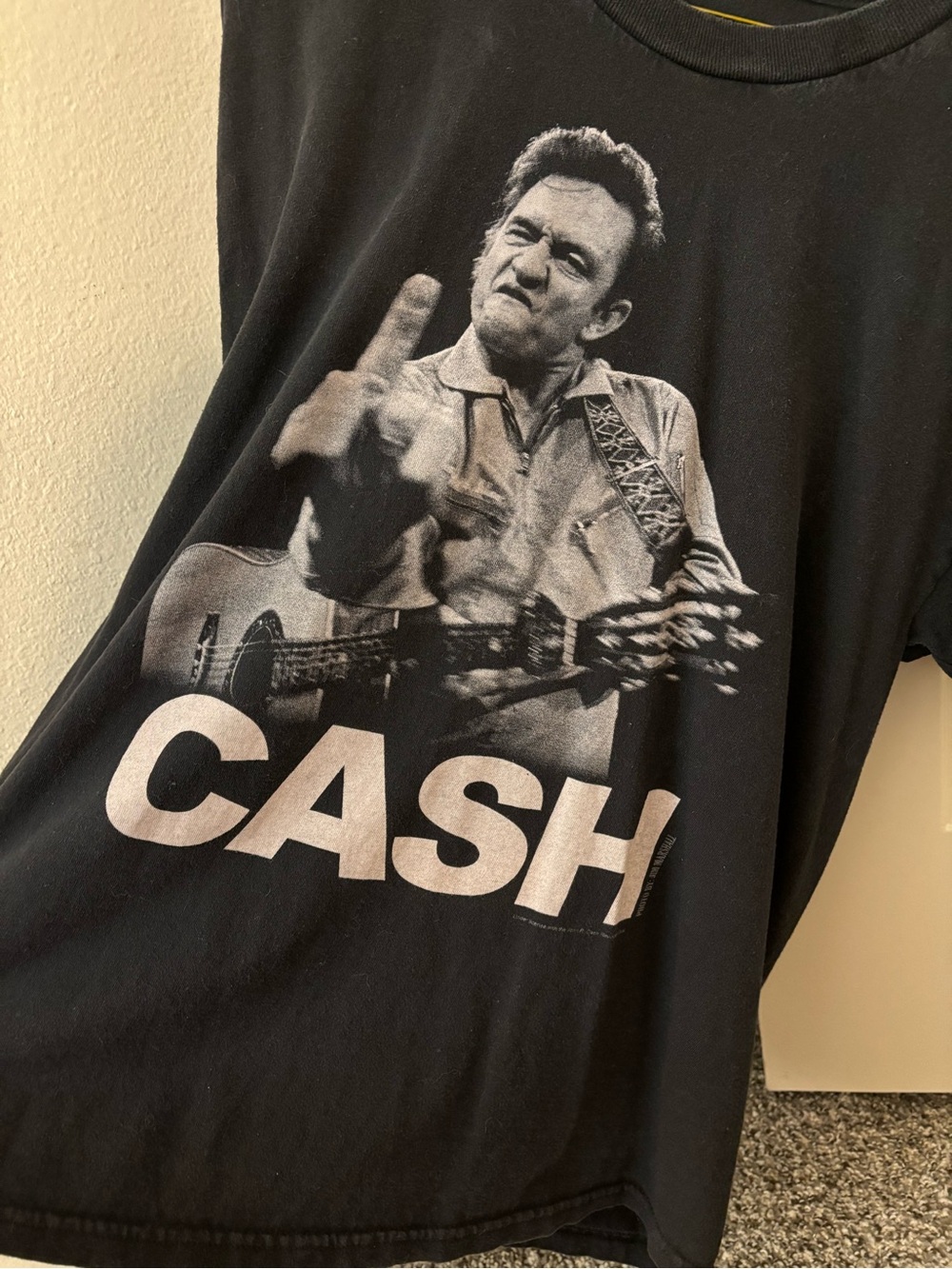 Johnny Cash tee - Picture 2 of 4